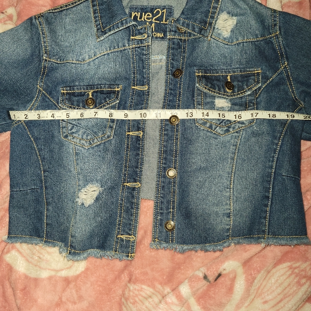 Rue 21 Cropped Blue Denim Jacket, Size M - Picture 6 of 8